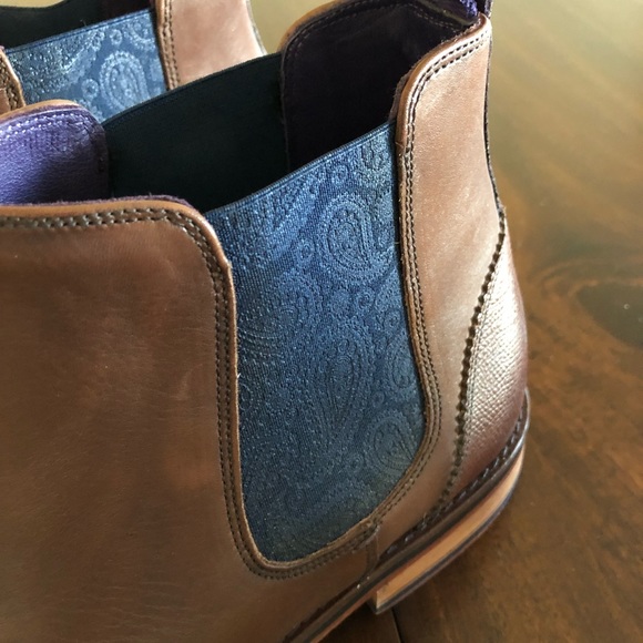 EUC Ted Baker Leather Ankle Boots - Picture 2 of 4